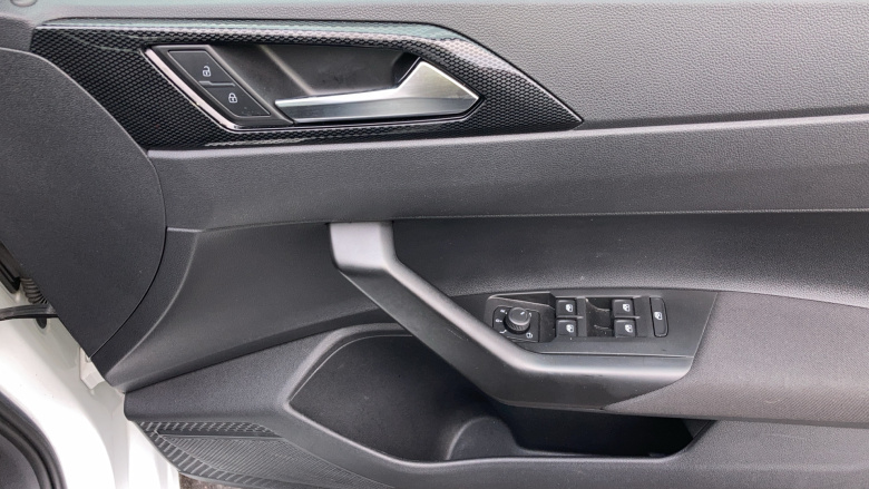 Volkswagen Polo 1.0 Life 5dr Petrol Hatchback